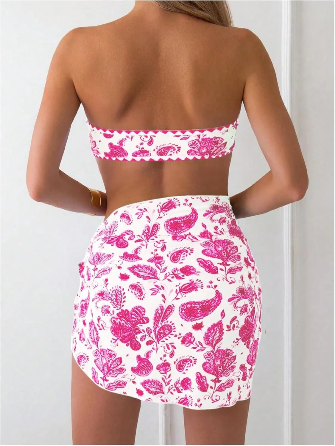 Milumia Women's 3 Piece Swimsuit Floral Print Bandeau Bikini Swimwear with Cover Ups