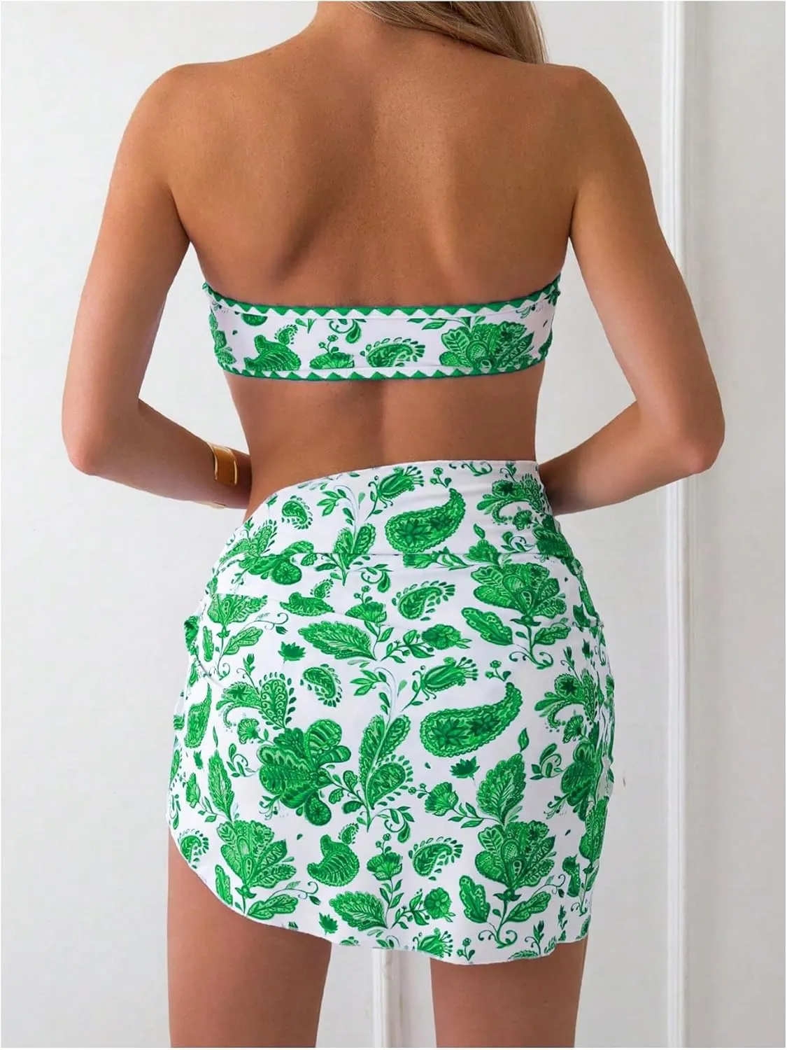 Milumia Women's 3 Piece Swimsuit Floral Print Bandeau Bikini Swimwear with Cover Ups