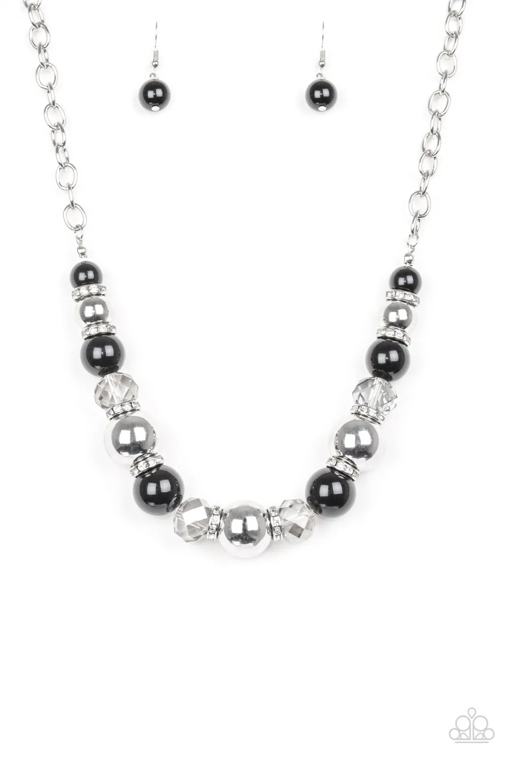 Paparazzi Accessories  - The Camera Never Lies #N114 Peg - White Necklace