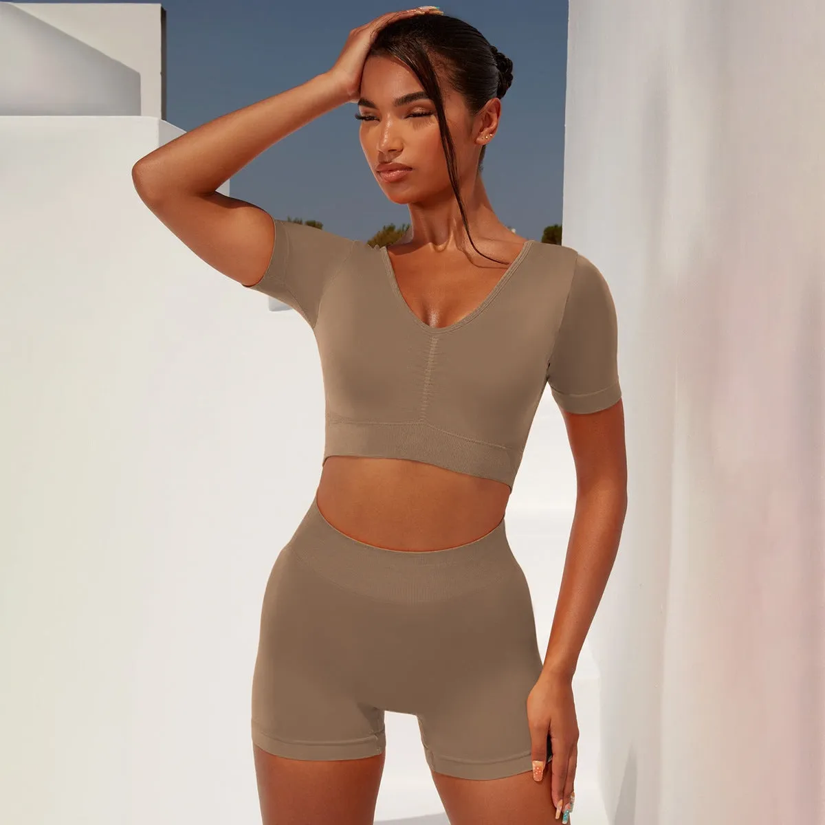 Seamless Tight Short Sleeve Yoga Workout Suit
