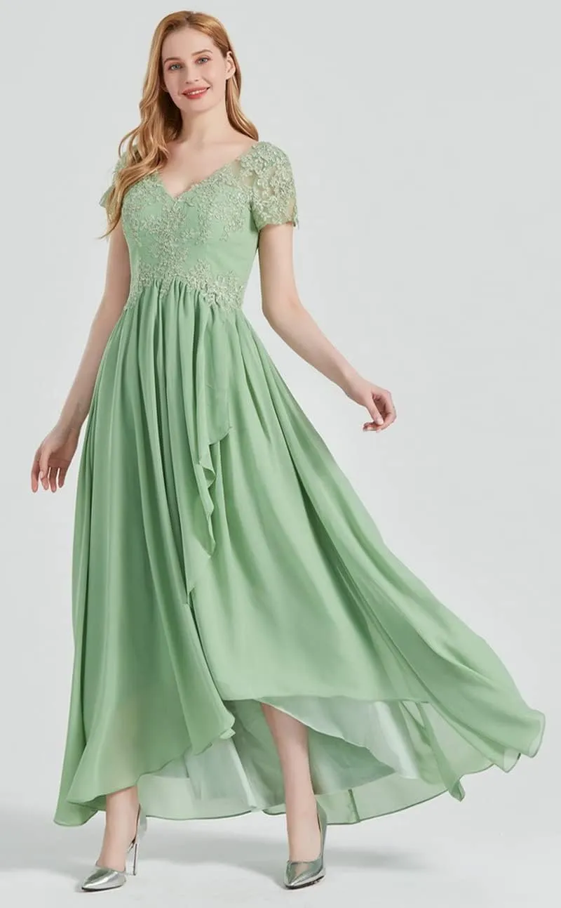 Women's V Neck Lace Mother of The Bride Dress with Sleeves Chiffon Ruffles Long Evening Formal Gown for Wedding